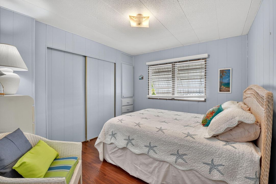 待售: $165,000 (2 贝兹, 2 浴室, 1344 平方英尺)