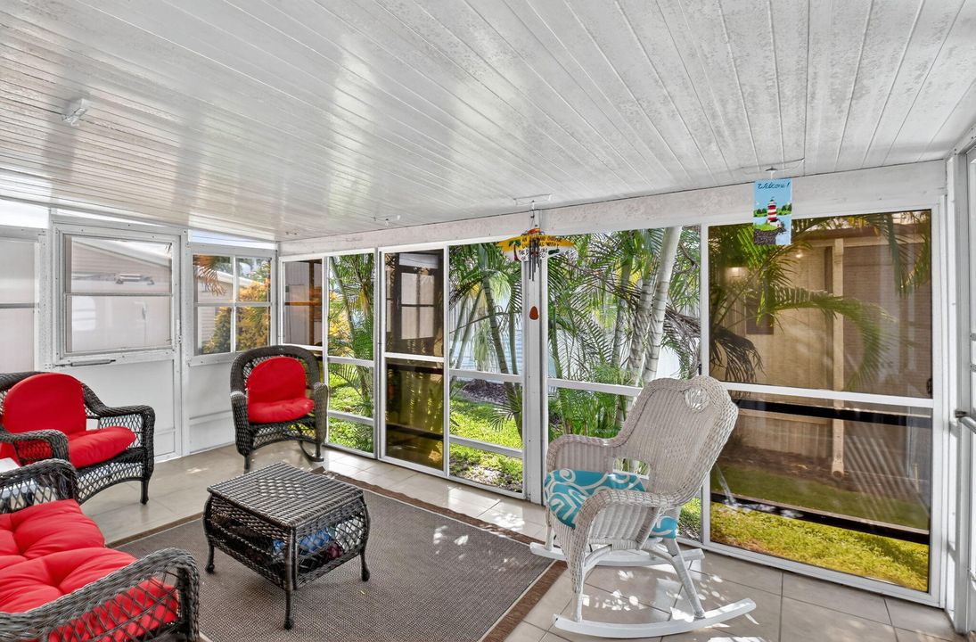 待售: $165,000 (2 贝兹, 2 浴室, 1344 平方英尺)