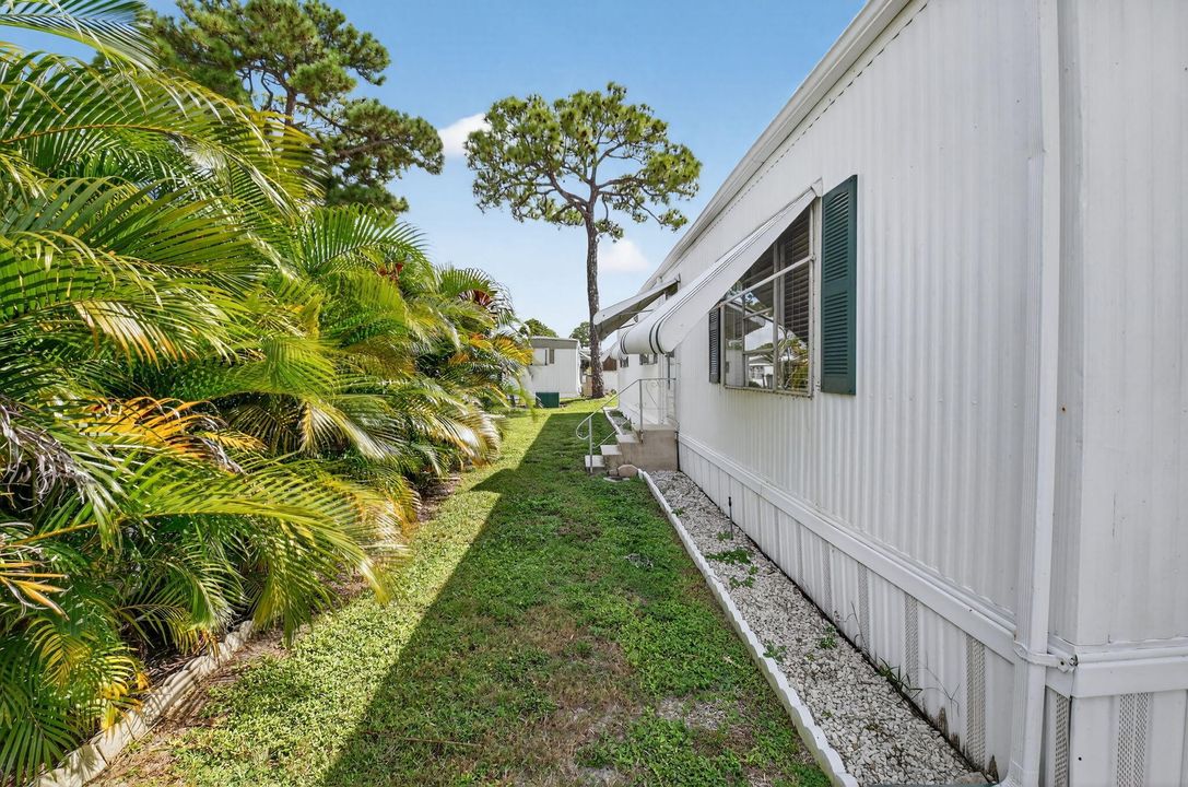 待售: $165,000 (2 贝兹, 2 浴室, 1344 平方英尺)