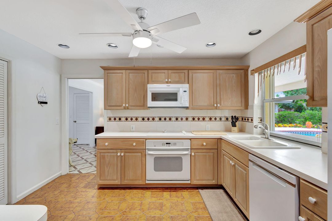 For Sale: $3,870,000 (4 beds, 3 baths, 3662 Square Feet)