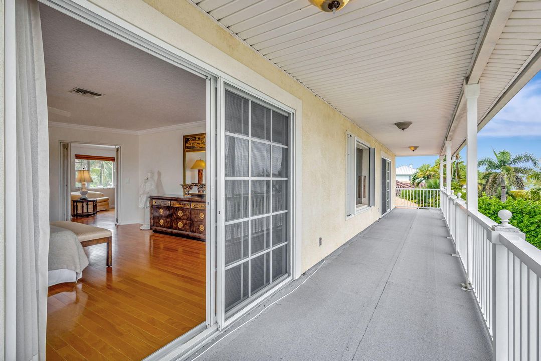 For Sale: $3,870,000 (4 beds, 3 baths, 3662 Square Feet)