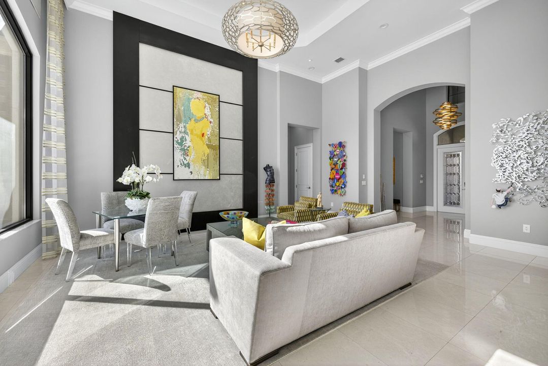 На продажу: $2,995,000 (4 спален, 5 ванн, 4638 Квадратных фут)