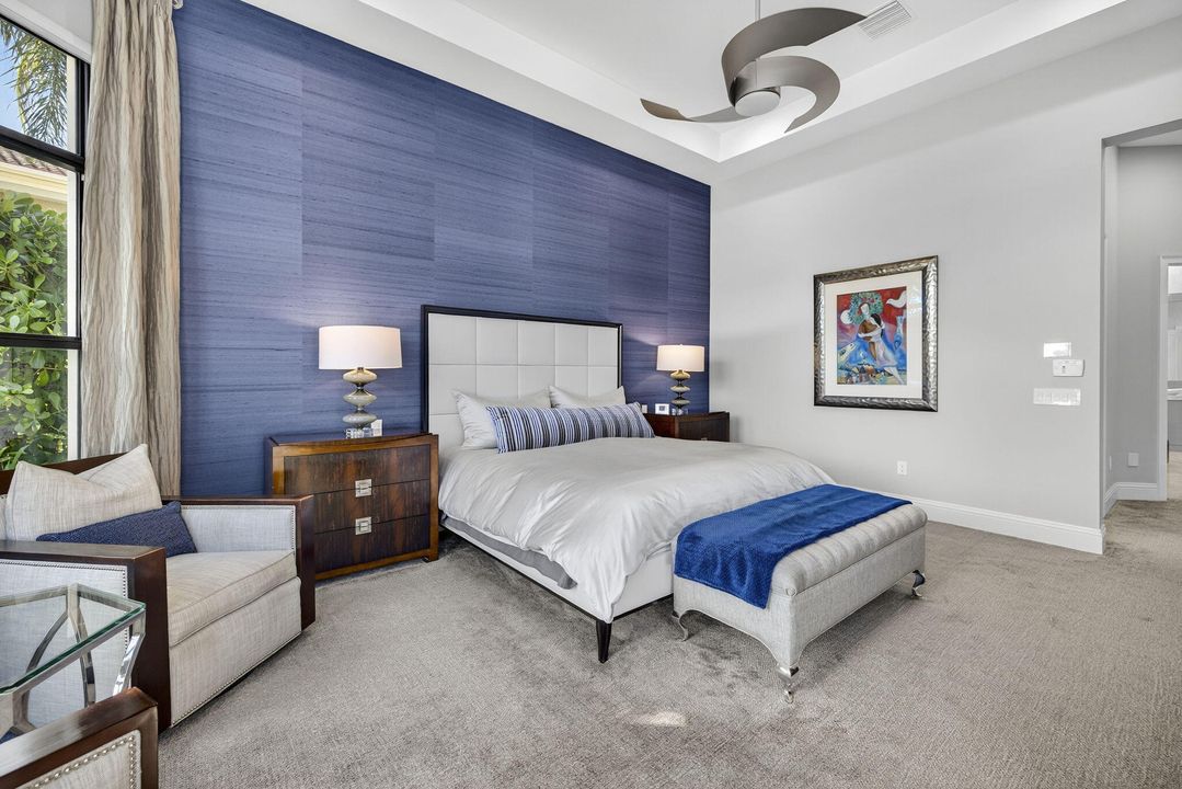 На продажу: $2,995,000 (4 спален, 5 ванн, 4638 Квадратных фут)