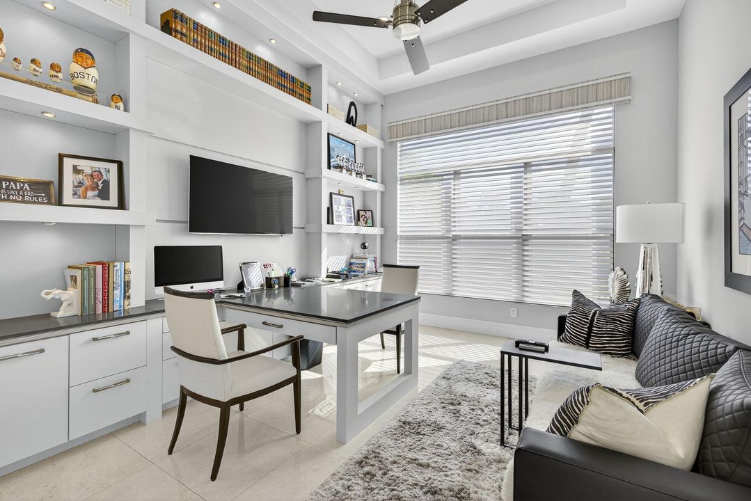 На продажу: $2,995,000 (4 спален, 5 ванн, 4638 Квадратных фут)