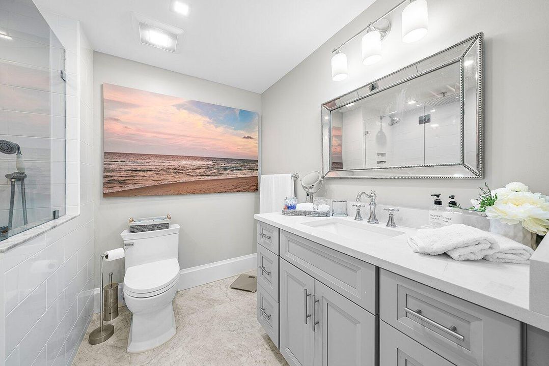 For Sale: $1,500,000 (2 beds, 2 baths, 998 Square Feet)