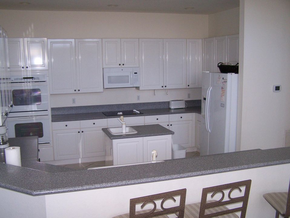 En Renta: $8,000 (5 camas, 4 baños, 3668 Pies cuadrados)