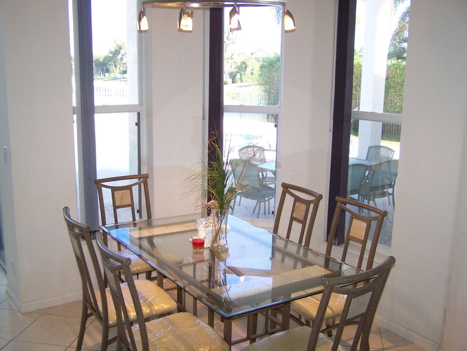 En Renta: $8,000 (5 camas, 4 baños, 3668 Pies cuadrados)