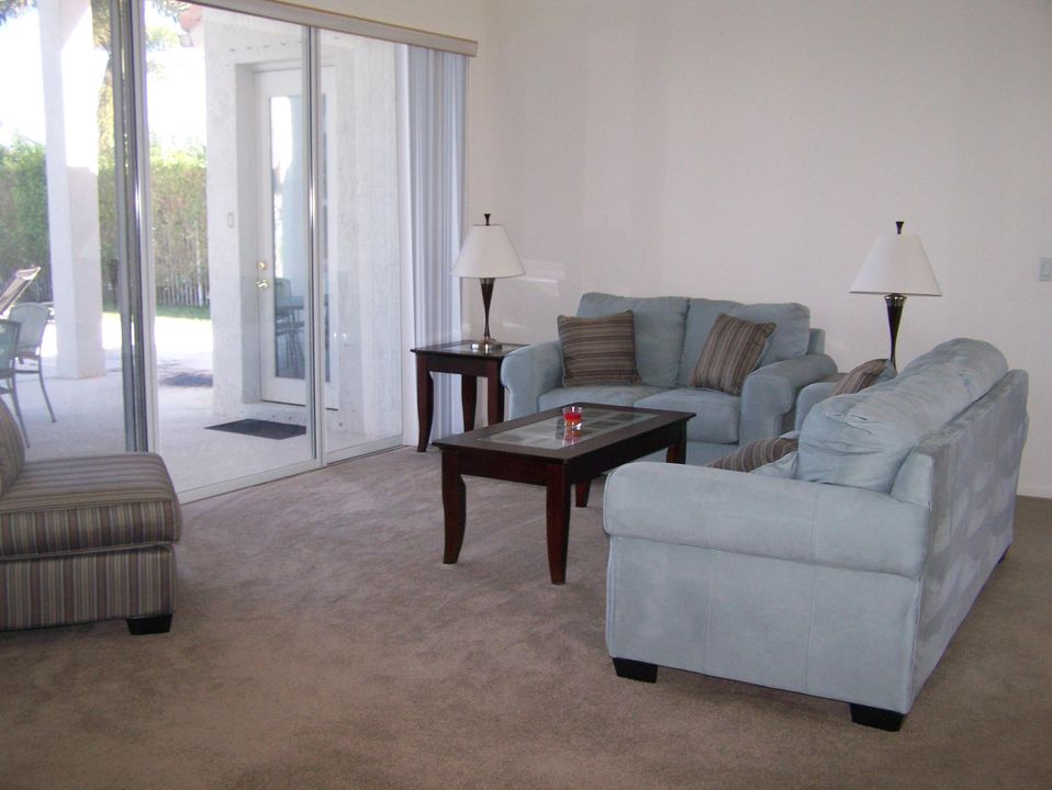 En Renta: $8,000 (5 camas, 4 baños, 3668 Pies cuadrados)