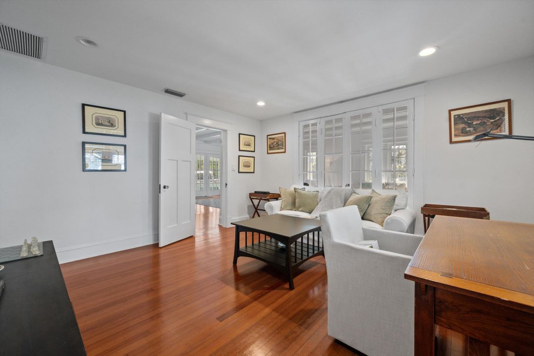 For Rent: $42,000 (4 beds, 3 baths, 3053 Square Feet)