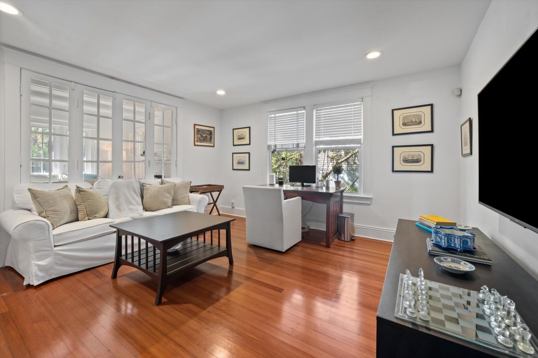 For Rent: $42,000 (4 beds, 3 baths, 3053 Square Feet)