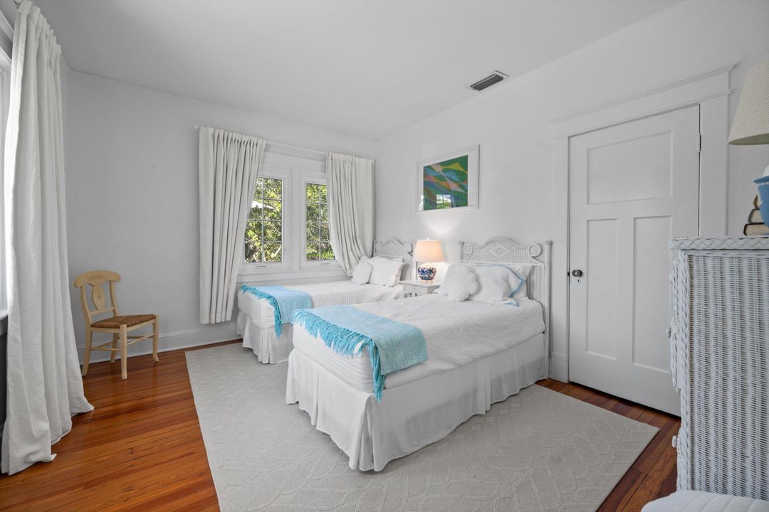 For Rent: $42,000 (4 beds, 3 baths, 3053 Square Feet)