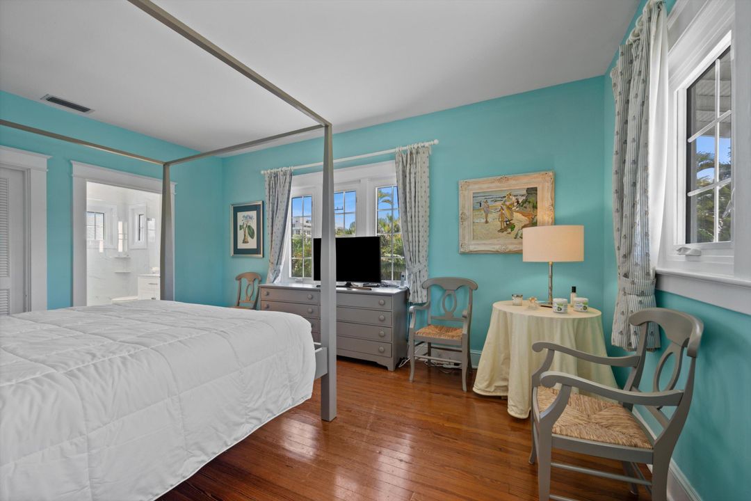 For Rent: $42,000 (4 beds, 3 baths, 3053 Square Feet)