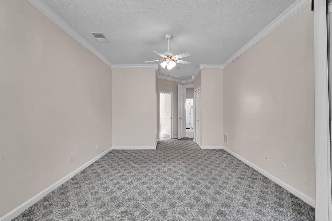 For Sale: $400,000 (3 beds, 2 baths, 2029 Square Feet)