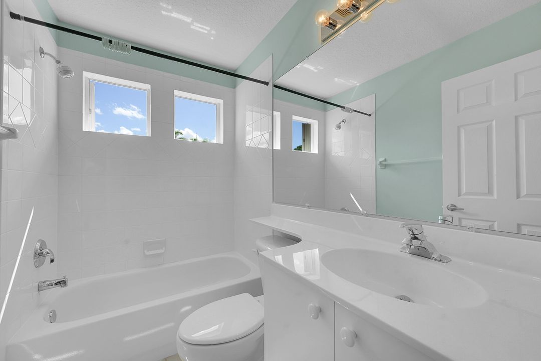 For Sale: $400,000 (3 beds, 2 baths, 2029 Square Feet)