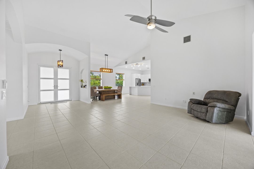 Active With Contract: $712,000 (3 beds, 2 baths, 2322 Square Feet)