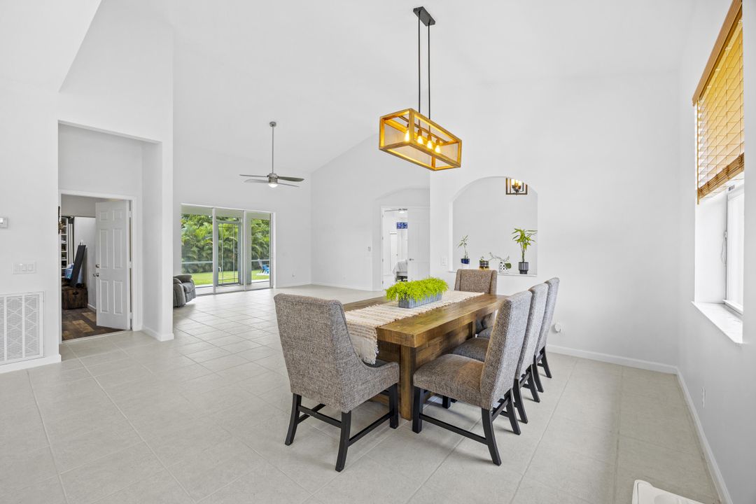 Active With Contract: $712,000 (3 beds, 2 baths, 2322 Square Feet)