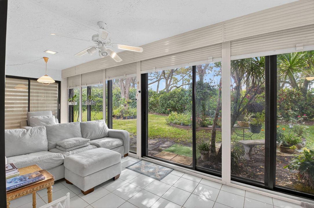 For Sale: $465,000 (2 beds, 2 baths, 1908 Square Feet)