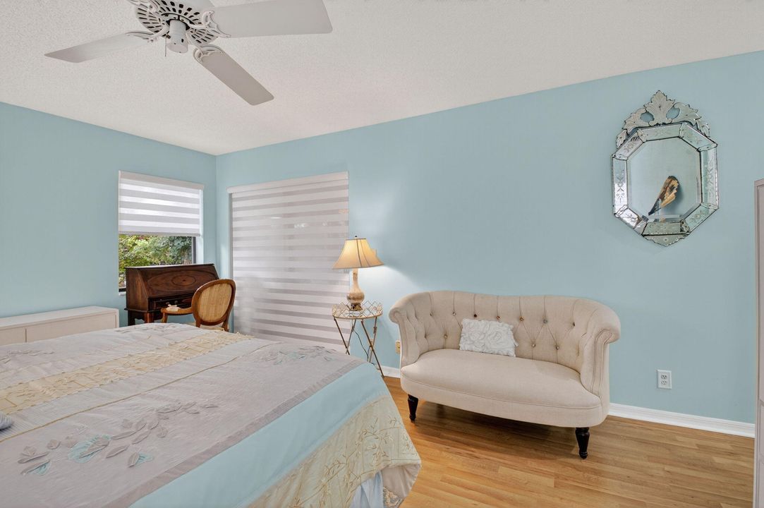 For Sale: $465,000 (2 beds, 2 baths, 1908 Square Feet)