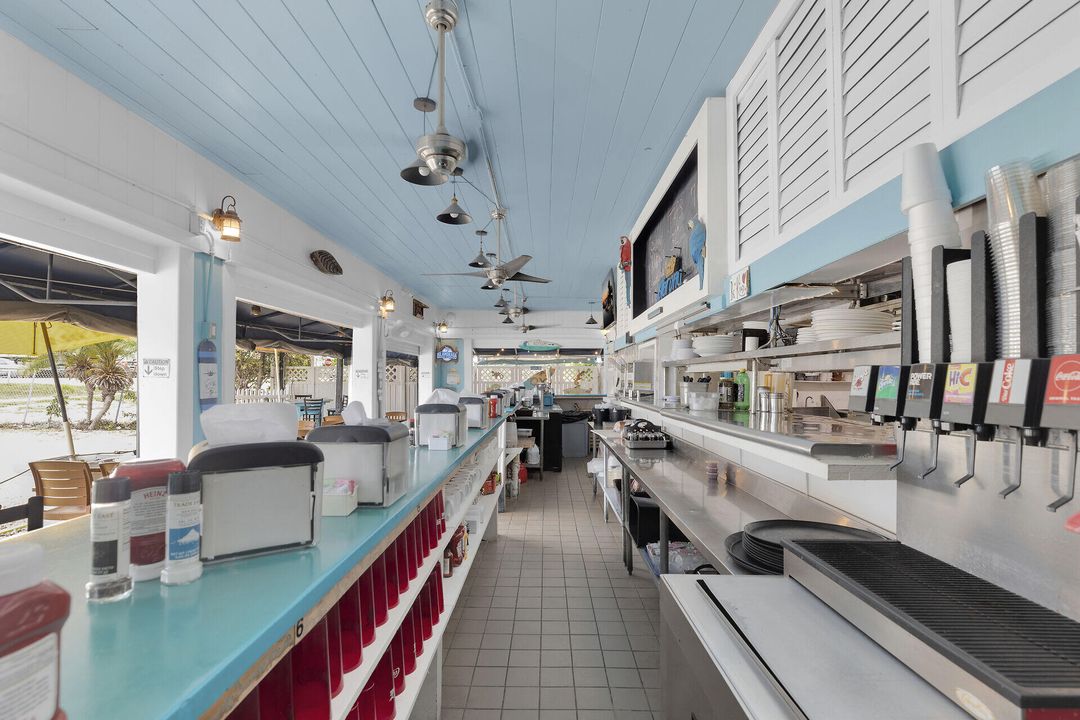 待售: $3,500,000 (0 贝兹, 0 浴室, 2192 平方英尺)