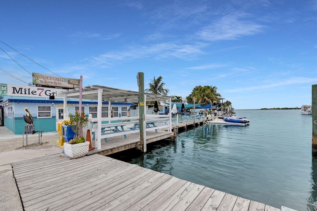 待售: $3,500,000 (0 贝兹, 0 浴室, 2192 平方英尺)