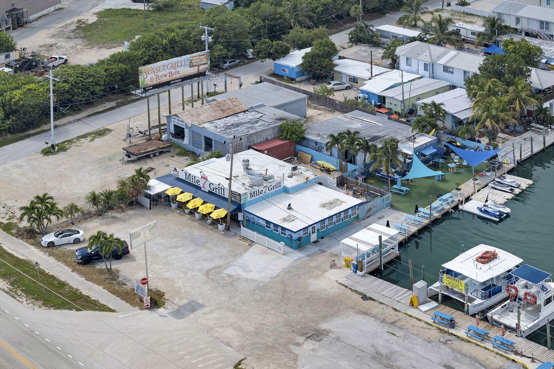 待售: $3,500,000 (0 贝兹, 0 浴室, 2192 平方英尺)