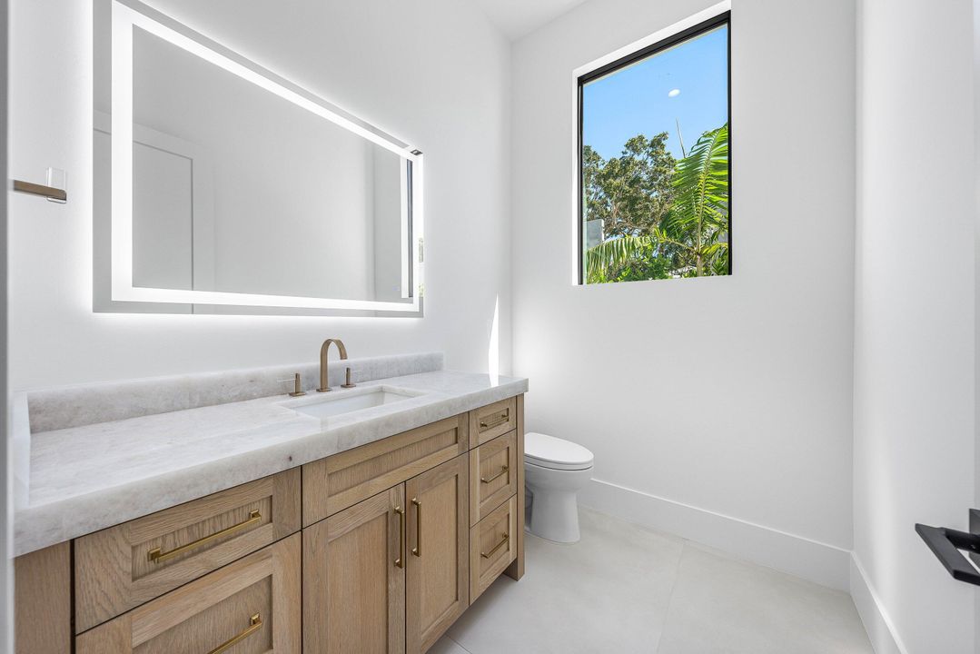 For Sale: $16,950,000 (5 beds, 6 baths, 9137 Square Feet)