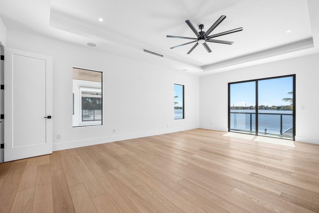 For Sale: $16,950,000 (5 beds, 6 baths, 9137 Square Feet)