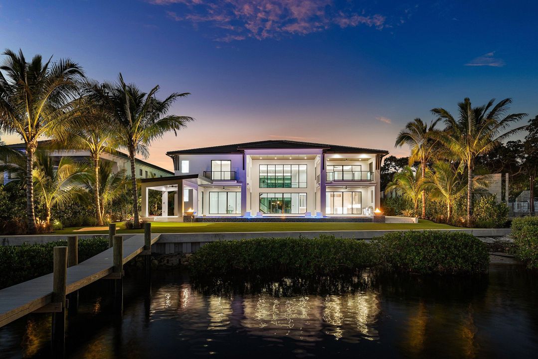 For Sale: $16,950,000 (5 beds, 6 baths, 9137 Square Feet)