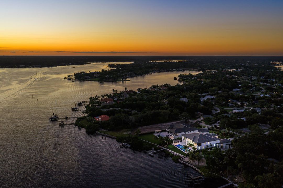 For Sale: $16,950,000 (5 beds, 6 baths, 9137 Square Feet)