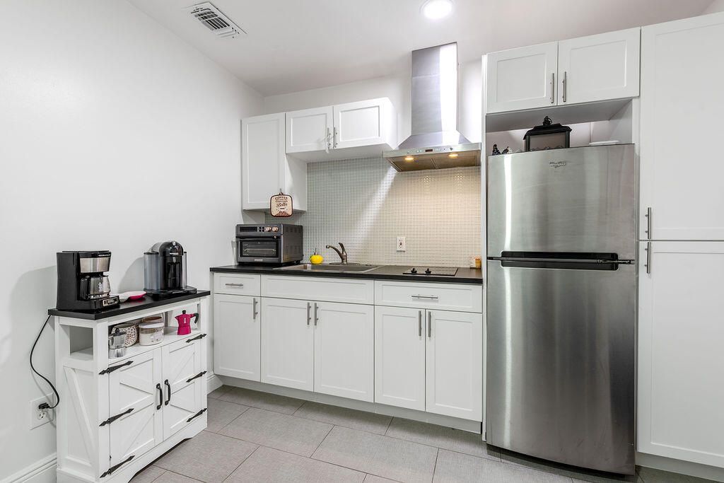 En Renta: $1,600 (1 camas, 1 baños, 670 Pies cuadrados)