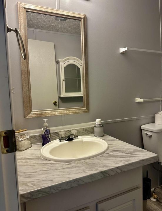 На продажу: $193,500 (3 спален, 2 ванн, 1512 Квадратных фут)