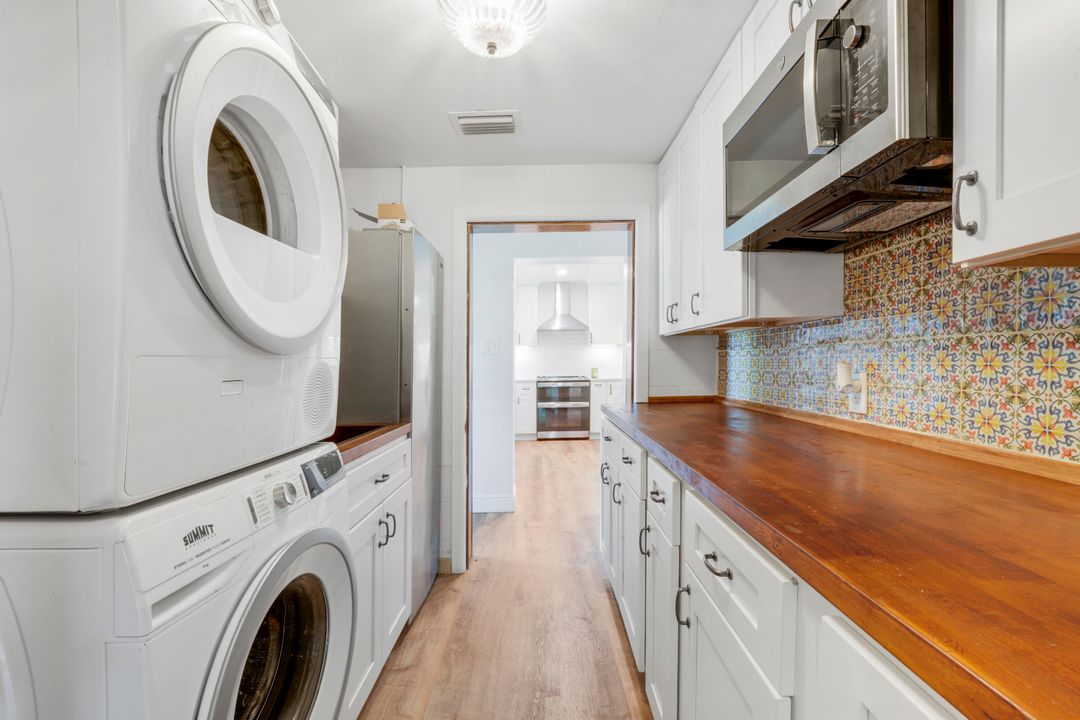 For Sale: $1,325,000 (5 beds, 3 baths, 2730 Square Feet)