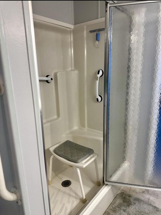 На продажу: $193,500 (3 спален, 2 ванн, 1512 Квадратных фут)