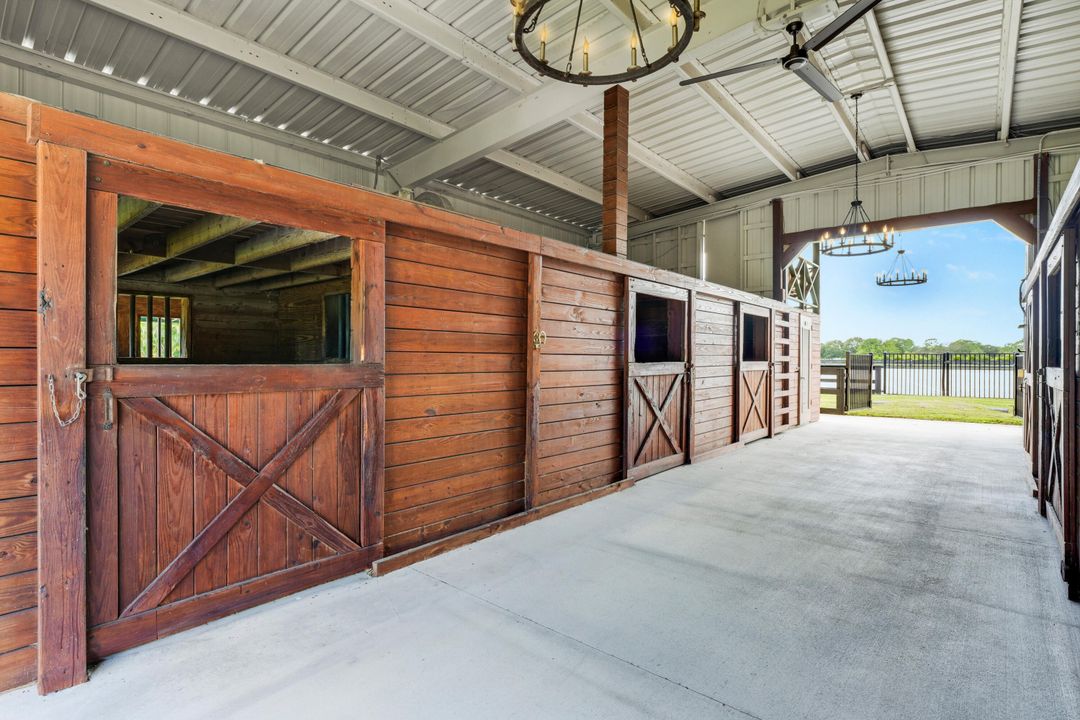 For Sale: $1,325,000 (5 beds, 3 baths, 2730 Square Feet)