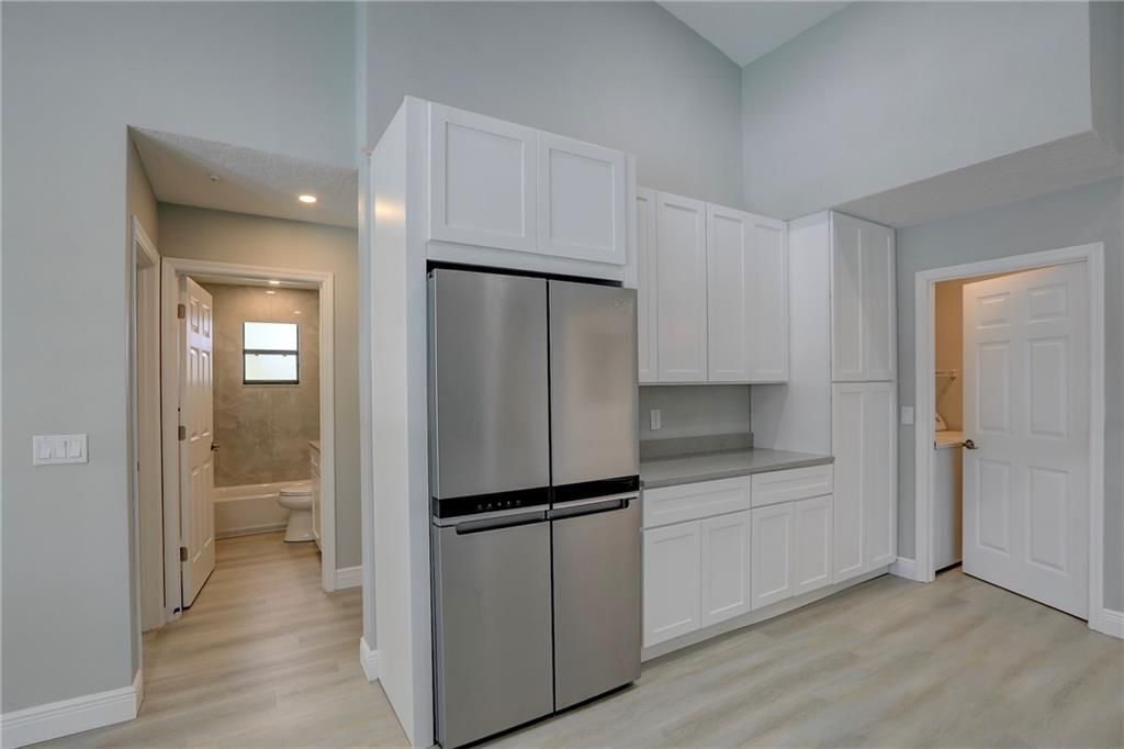 Active With Contract: $505,000 (3 beds, 3 baths, 2009 Square Feet)