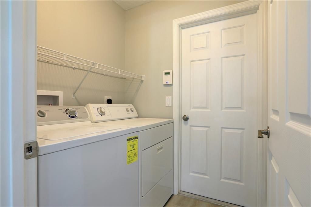 Active With Contract: $505,000 (3 beds, 3 baths, 2009 Square Feet)