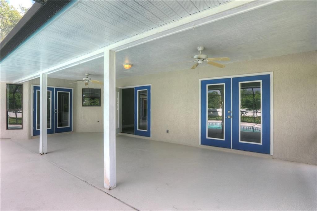 Active With Contract: $505,000 (3 beds, 3 baths, 2009 Square Feet)