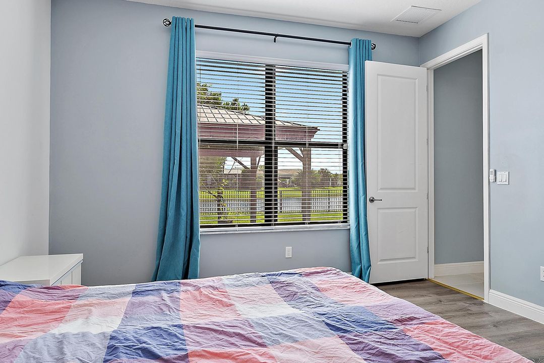 В аренду: $3,500 (3 спален, 2 ванн, 2110 Квадратных фут)