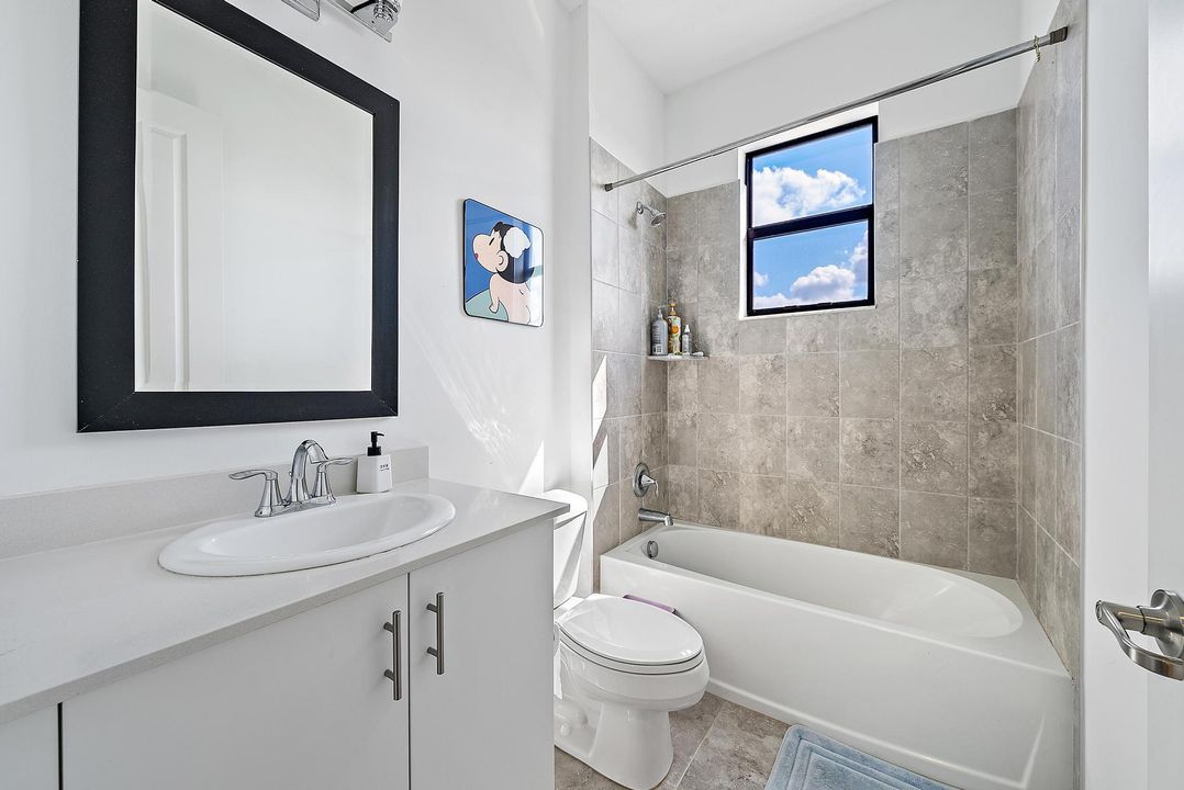 В аренду: $3,500 (3 спален, 2 ванн, 2110 Квадратных фут)