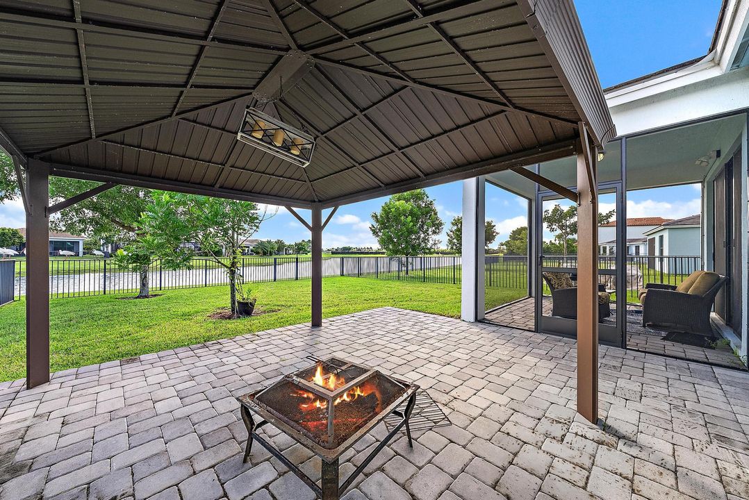 В аренду: $3,500 (3 спален, 2 ванн, 2110 Квадратных фут)