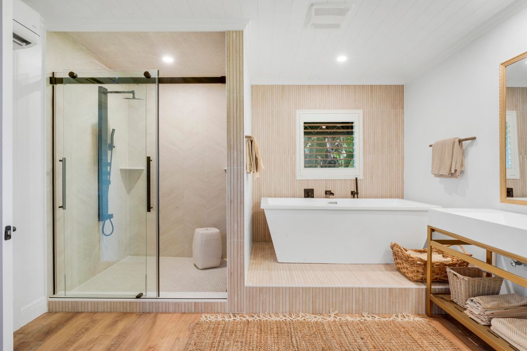 For Sale: $1,325,000 (5 beds, 3 baths, 2730 Square Feet)