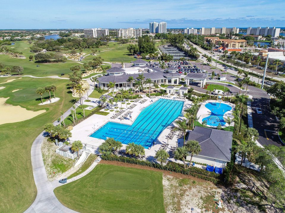 合同活跃: $5,000 (2 贝兹, 2 浴室, 1272 平方英尺)