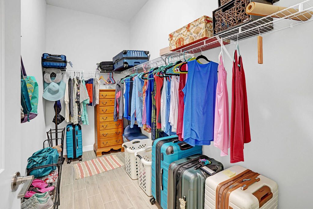 待售: $487,777 (3 贝兹, 3 浴室, 2032 平方英尺)