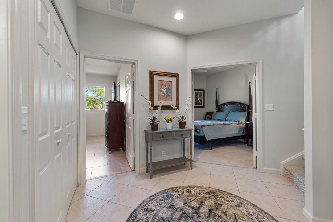 На продажу: $315,000 (3 спален, 2 ванн, 1866 Квадратных фут)