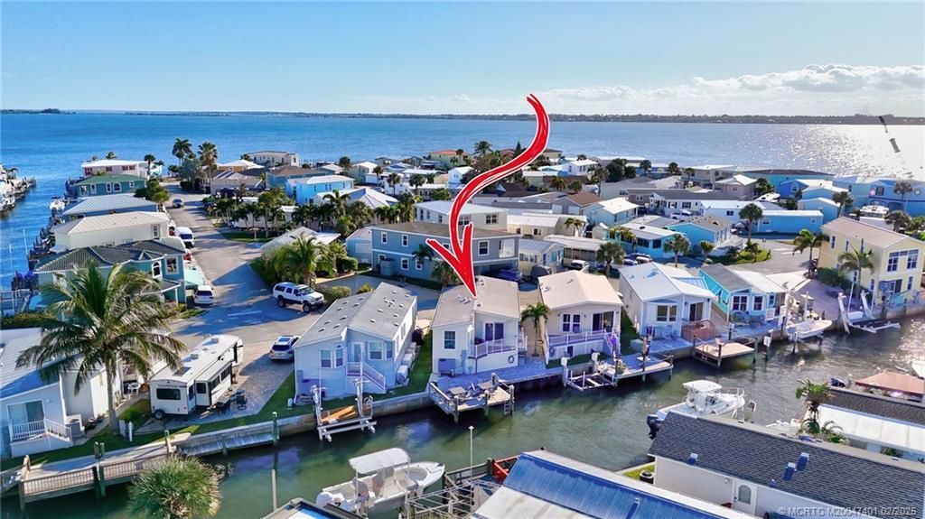 На продажу: $519,000 (2 спален, 1 ванн, 923 Квадратных фут)