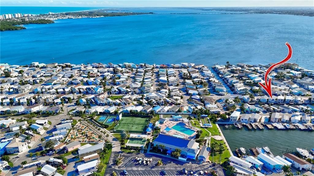 На продажу: $519,000 (2 спален, 1 ванн, 923 Квадратных фут)