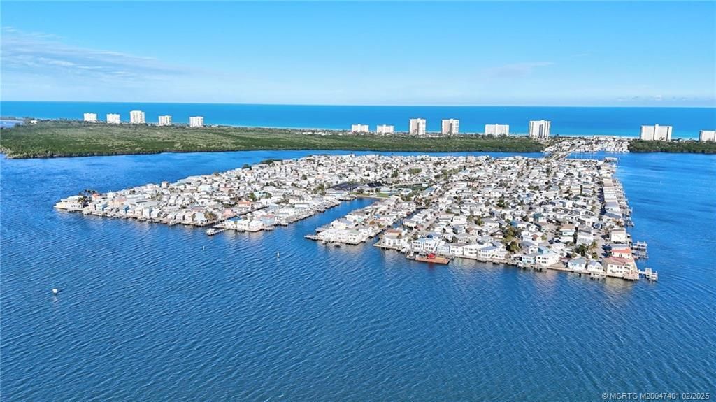 На продажу: $519,000 (2 спален, 1 ванн, 923 Квадратных фут)