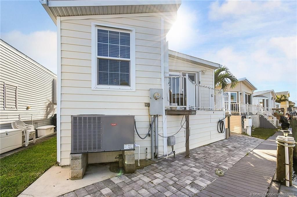 На продажу: $519,000 (2 спален, 1 ванн, 923 Квадратных фут)