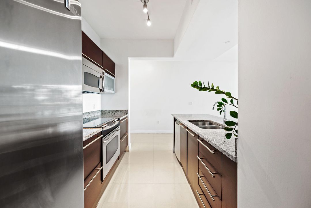 Activo con contrato: $475,000 (1 camas, 1 baños, 774 Pies cuadrados)