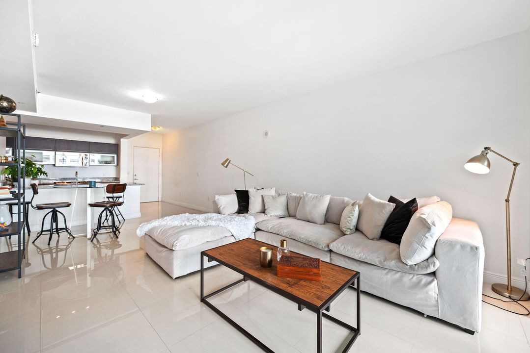 Activo con contrato: $475,000 (1 camas, 1 baños, 774 Pies cuadrados)